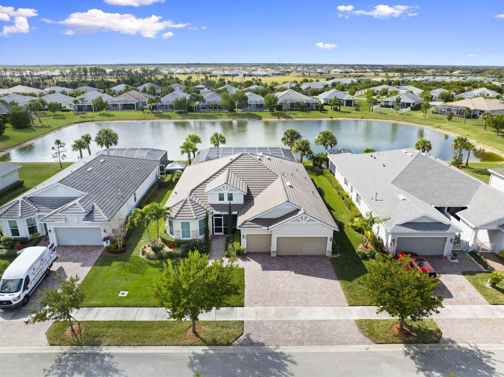 Photo of 12902 SW Gingerline Drive, Port Saint Lucie, FL 34987 (MLS # R11164437)