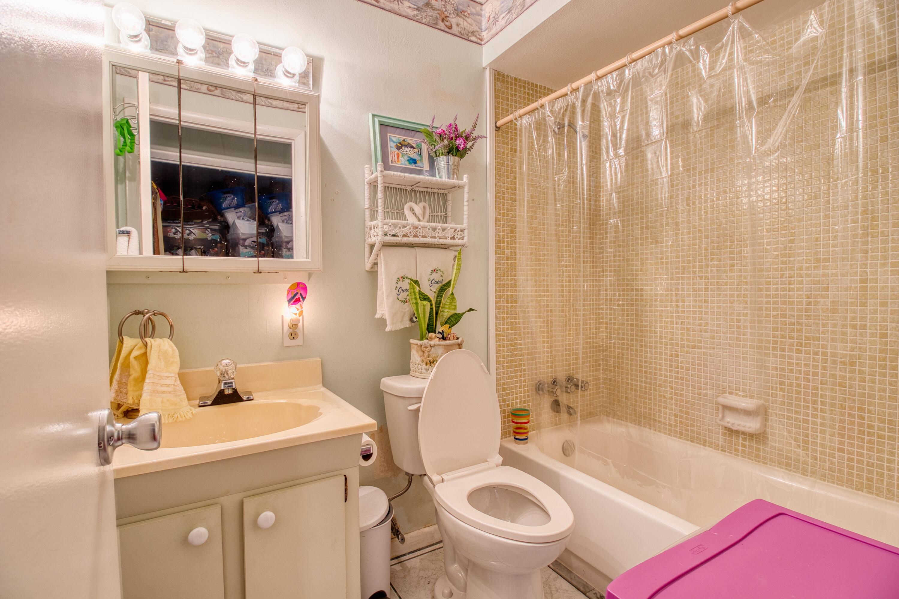 King Mountain Condo - Residential