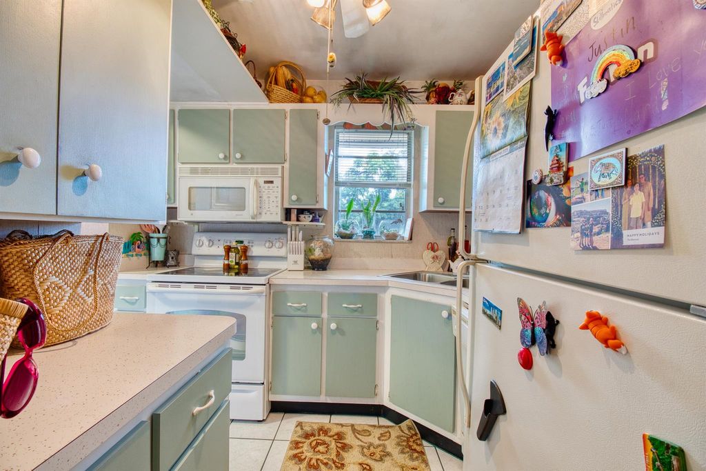 Photo of 1911 SW Palm City Road #J, Stuart, FL 34994 (MLS # R11127585)