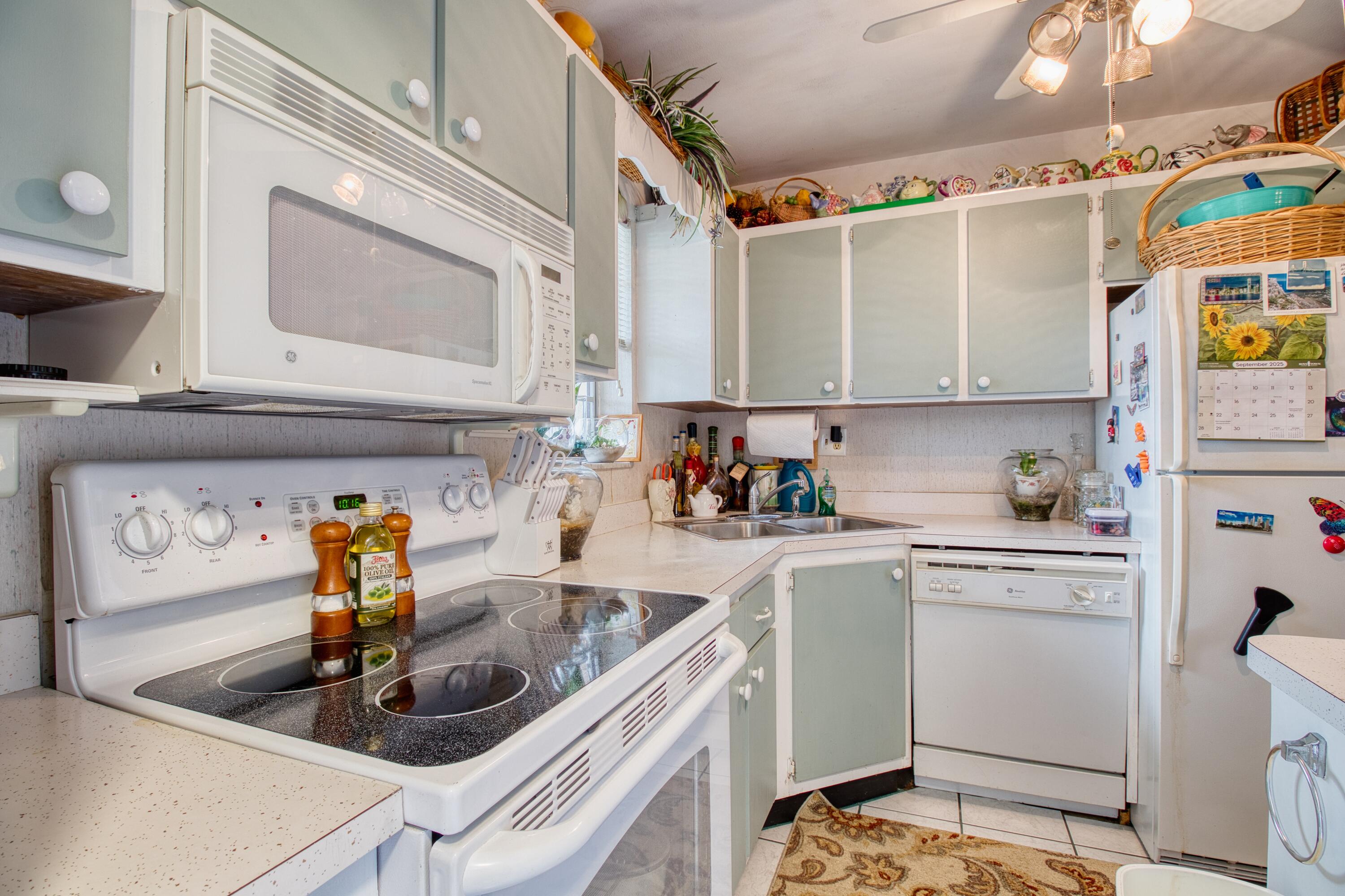 King Mountain Condo - Residential