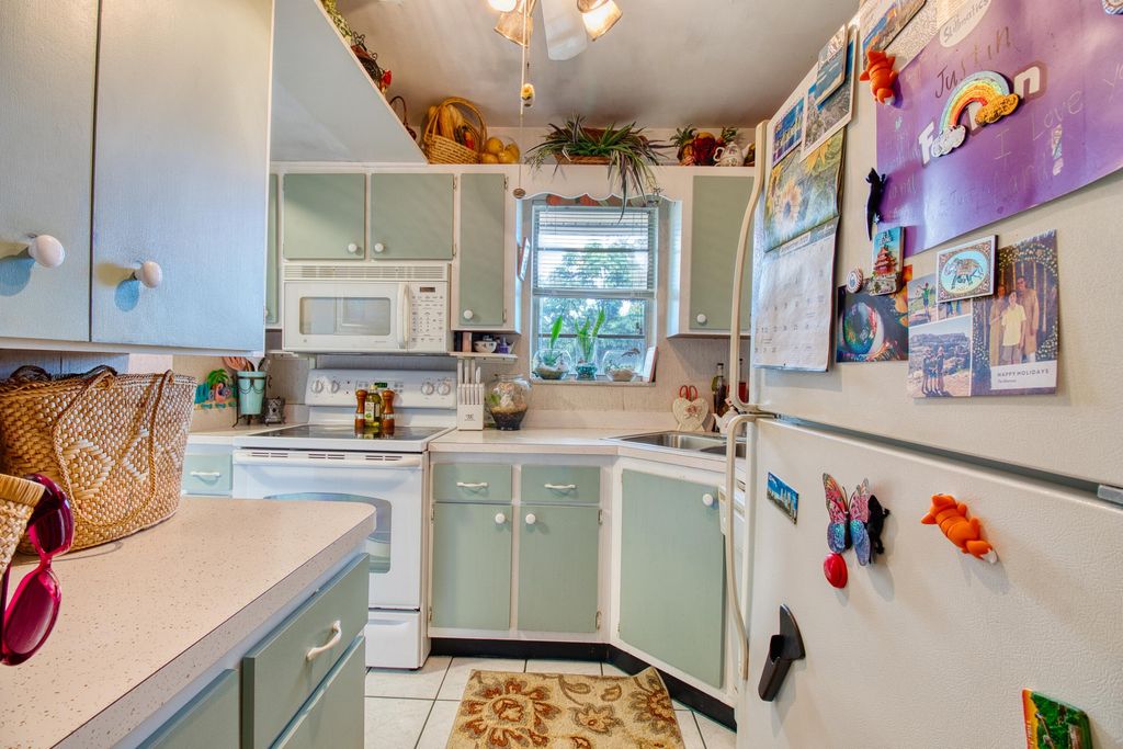 Photo of 1911 SW Palm City Road #J, Stuart, FL 34994 (MLS # R11127585)