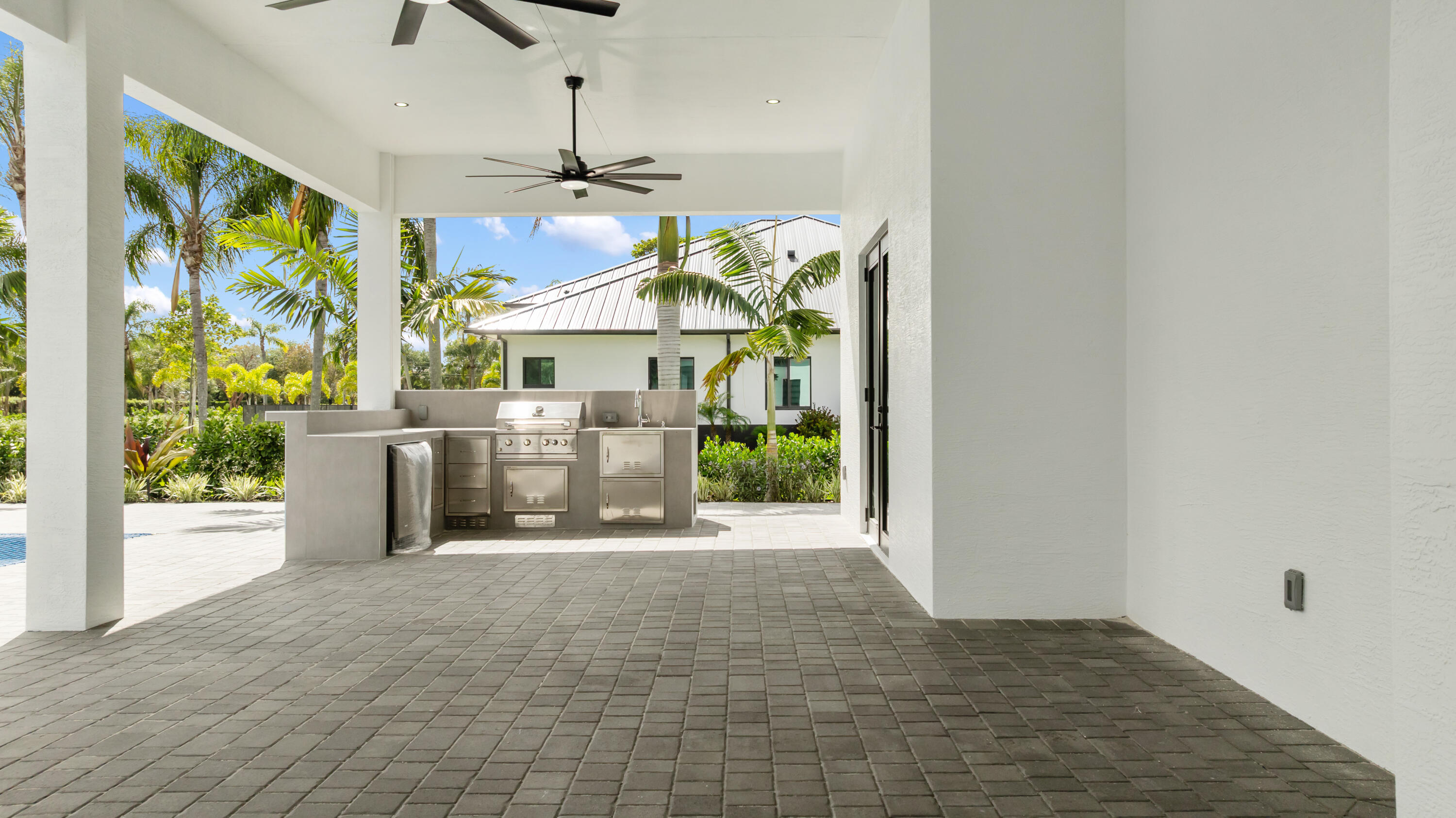 DAVIE FARMETTES - Residential