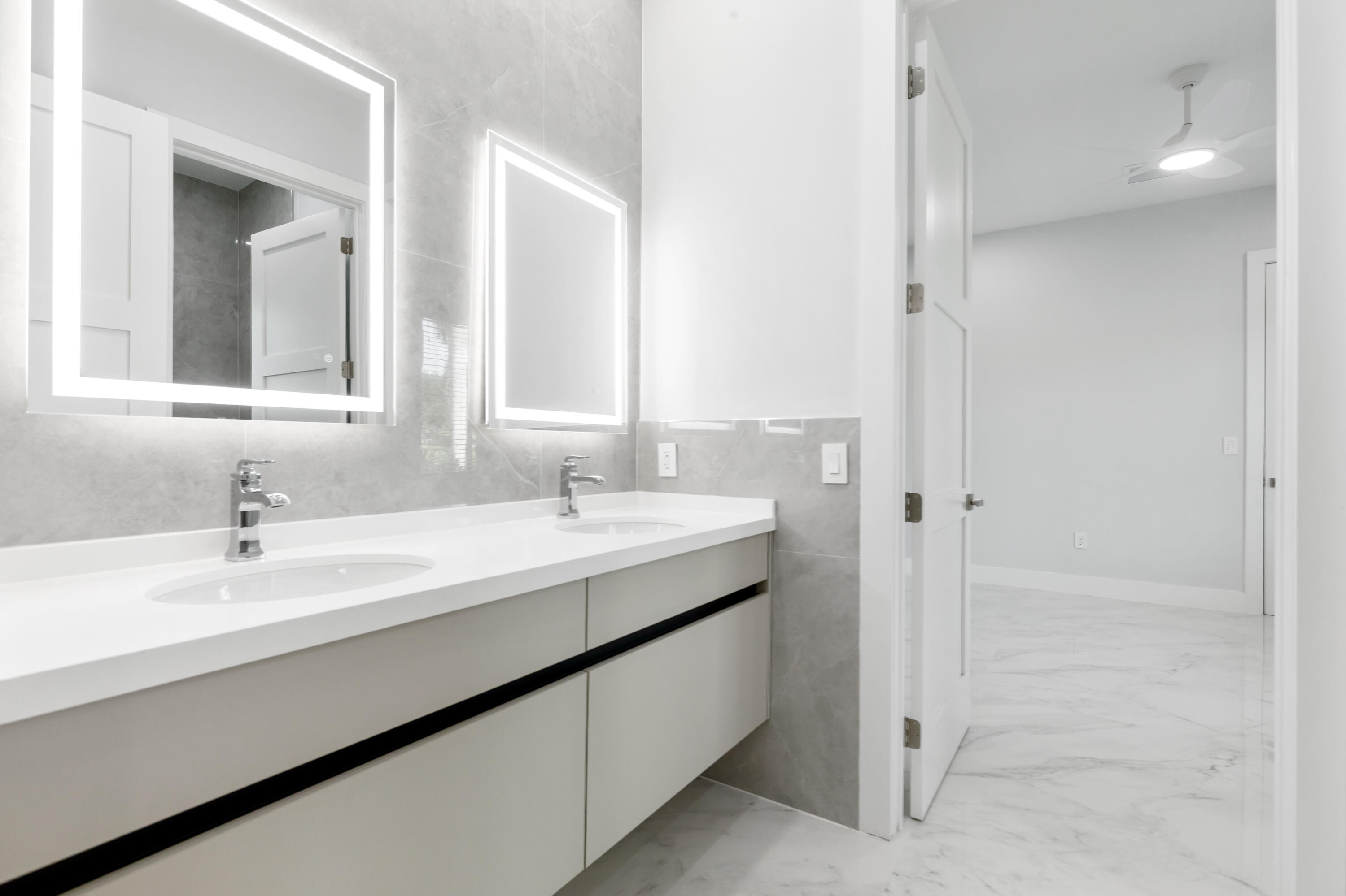 DAVIE FARMETTES - Residential