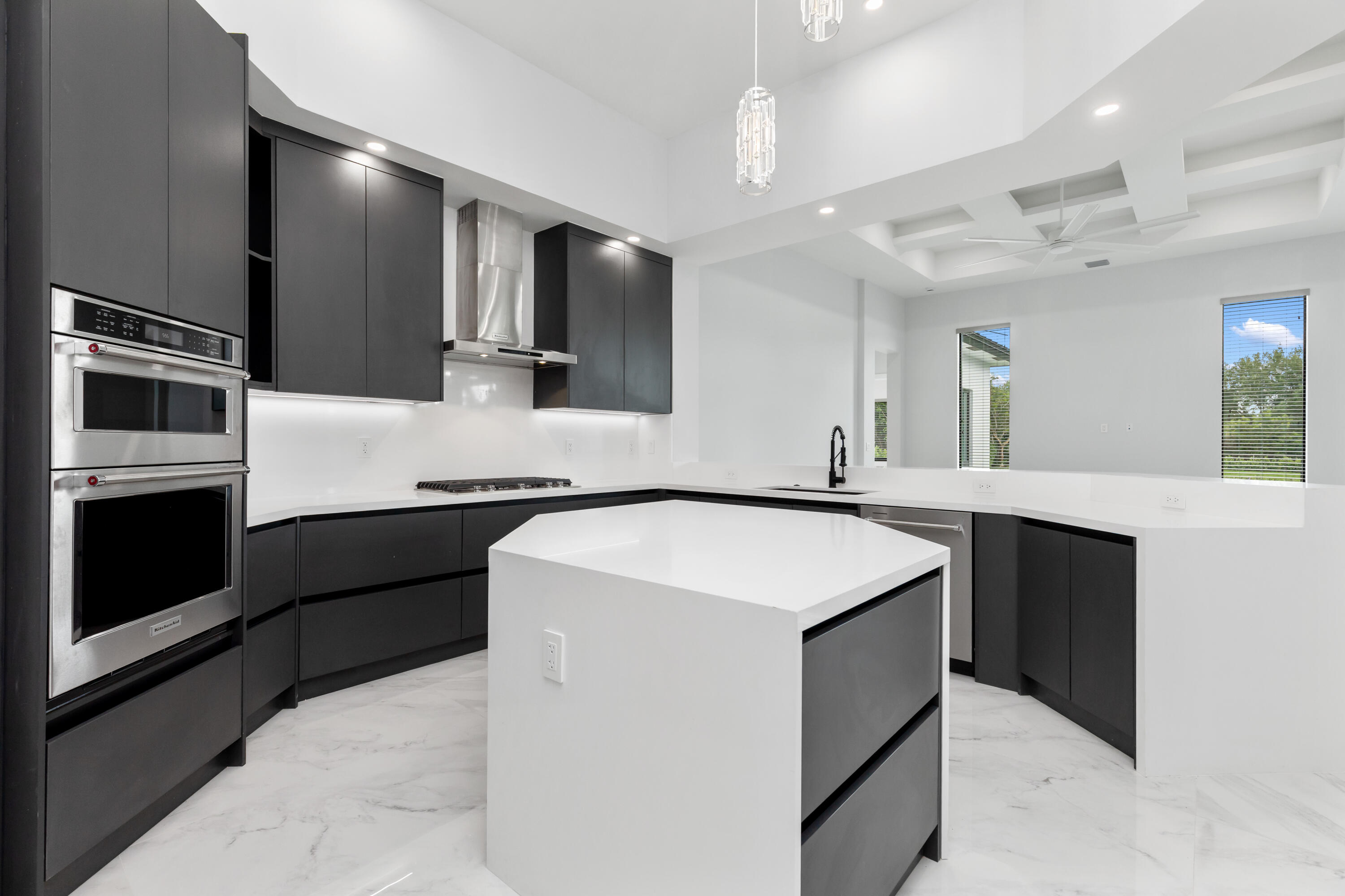 DAVIE FARMETTES - Residential