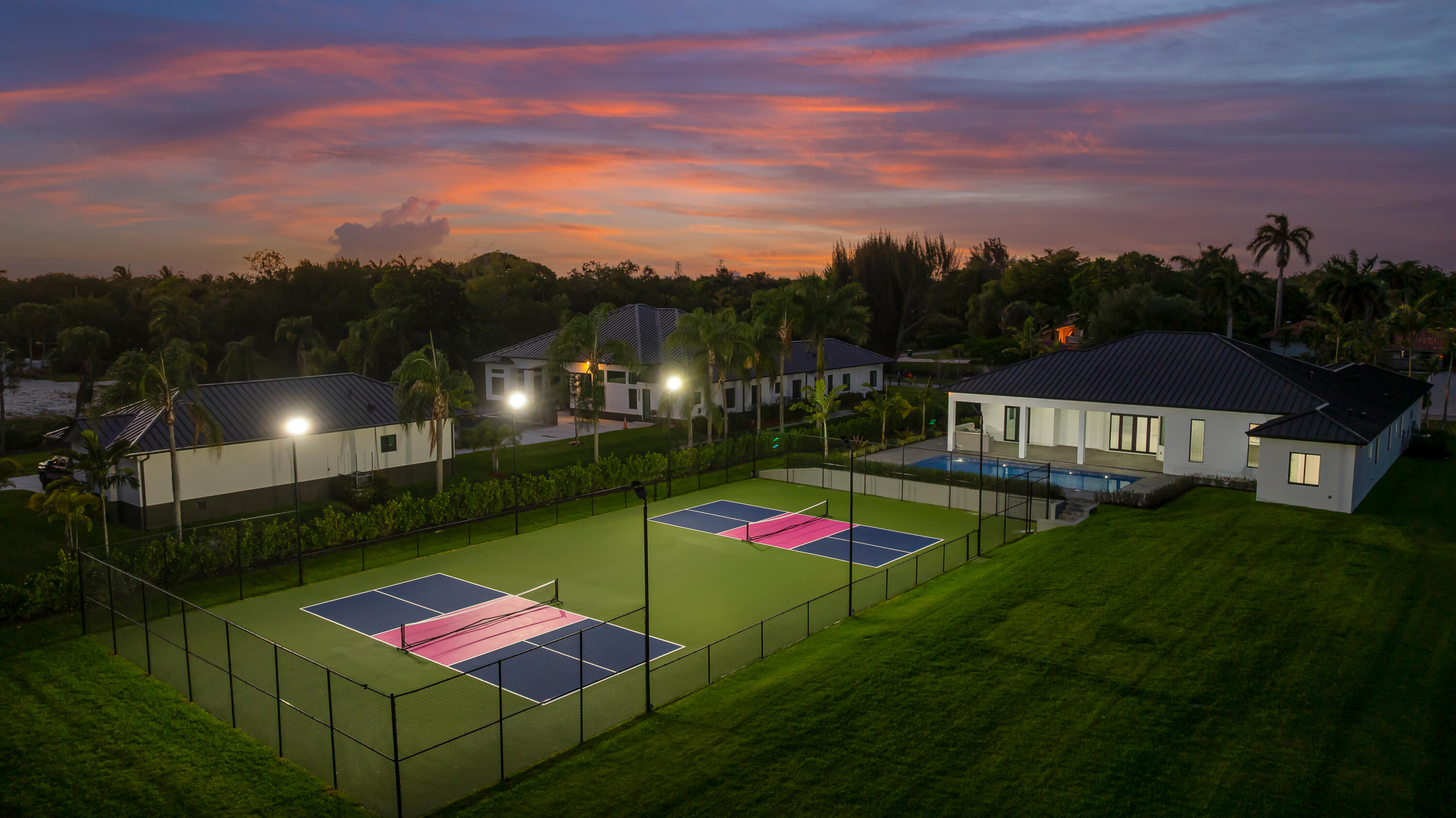 DAVIE FARMETTES - Residential