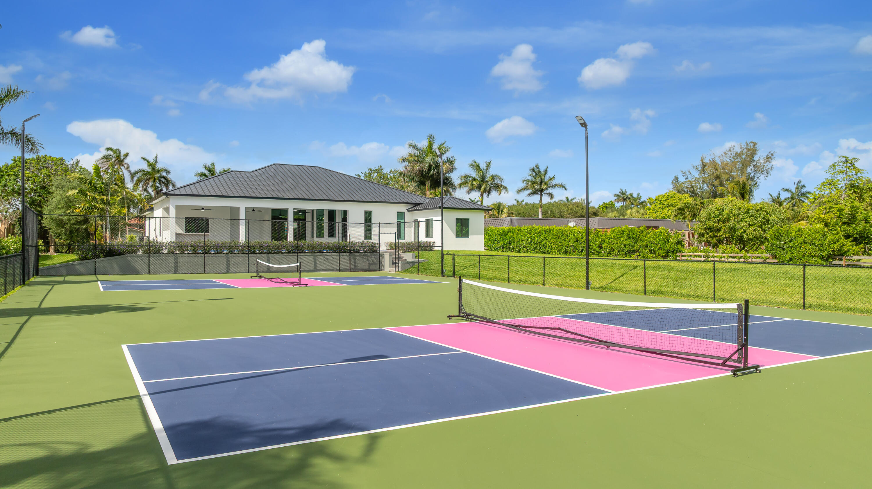 DAVIE FARMETTES - Residential