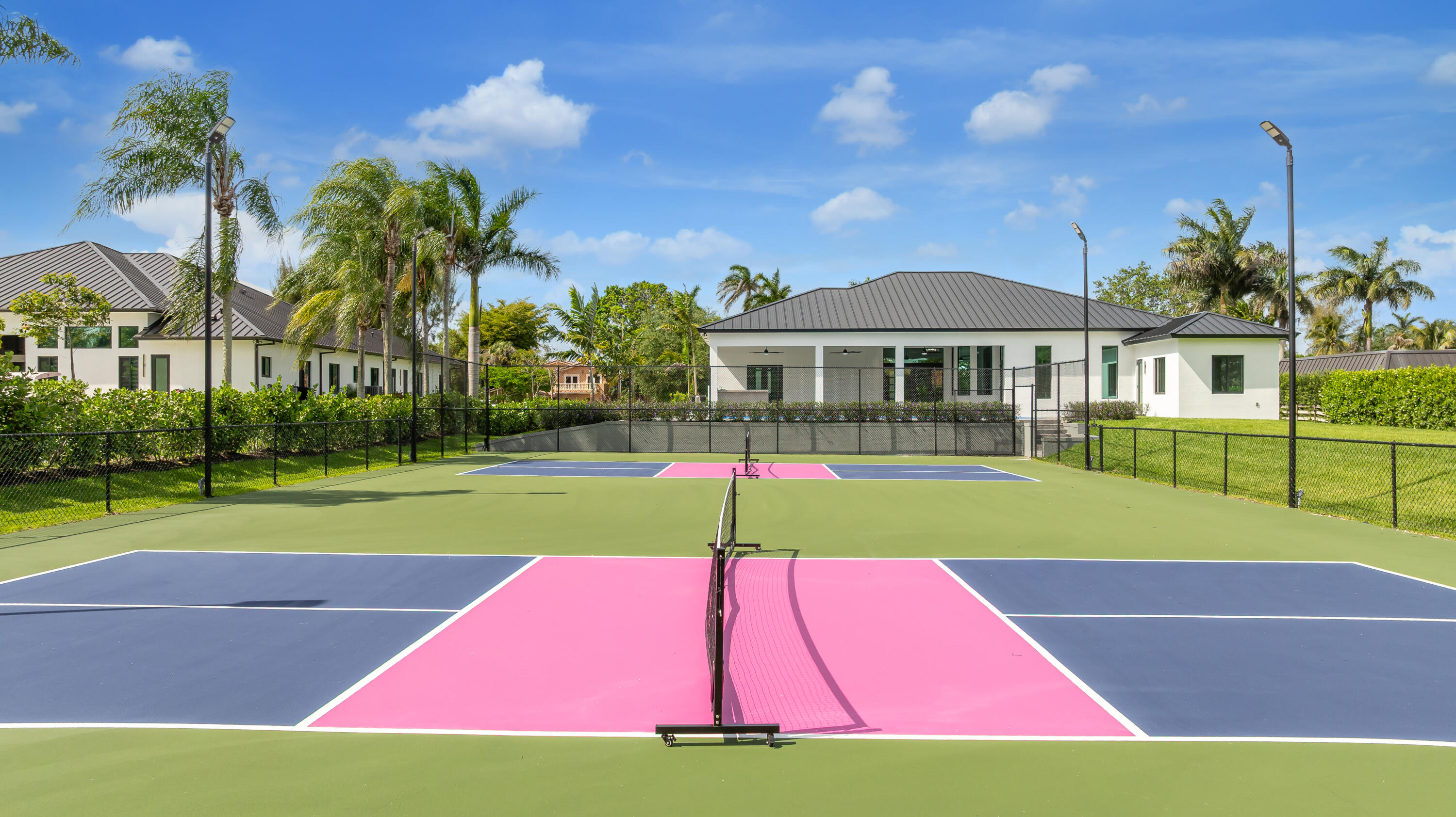 DAVIE FARMETTES - Residential