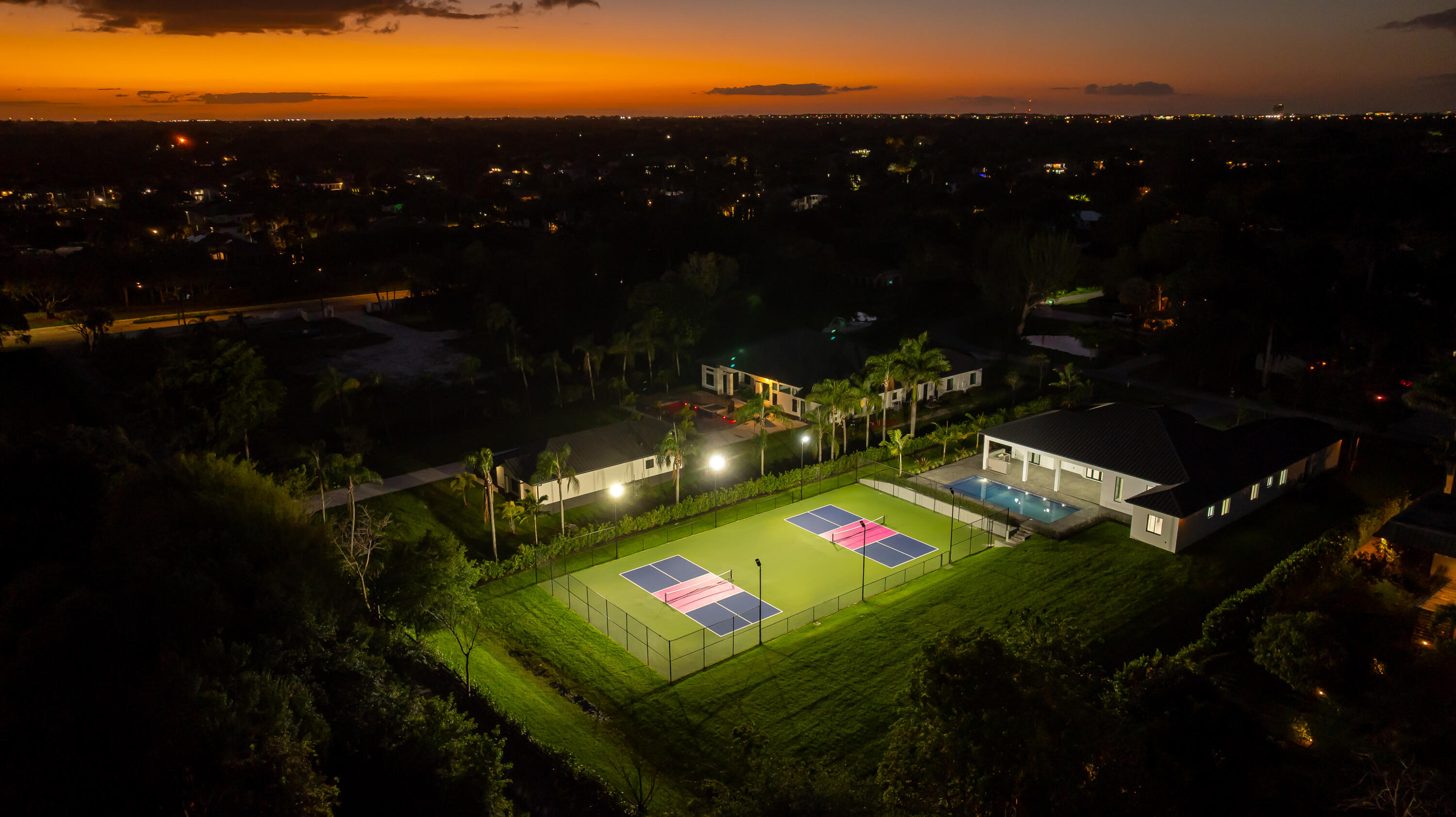 DAVIE FARMETTES - Residential