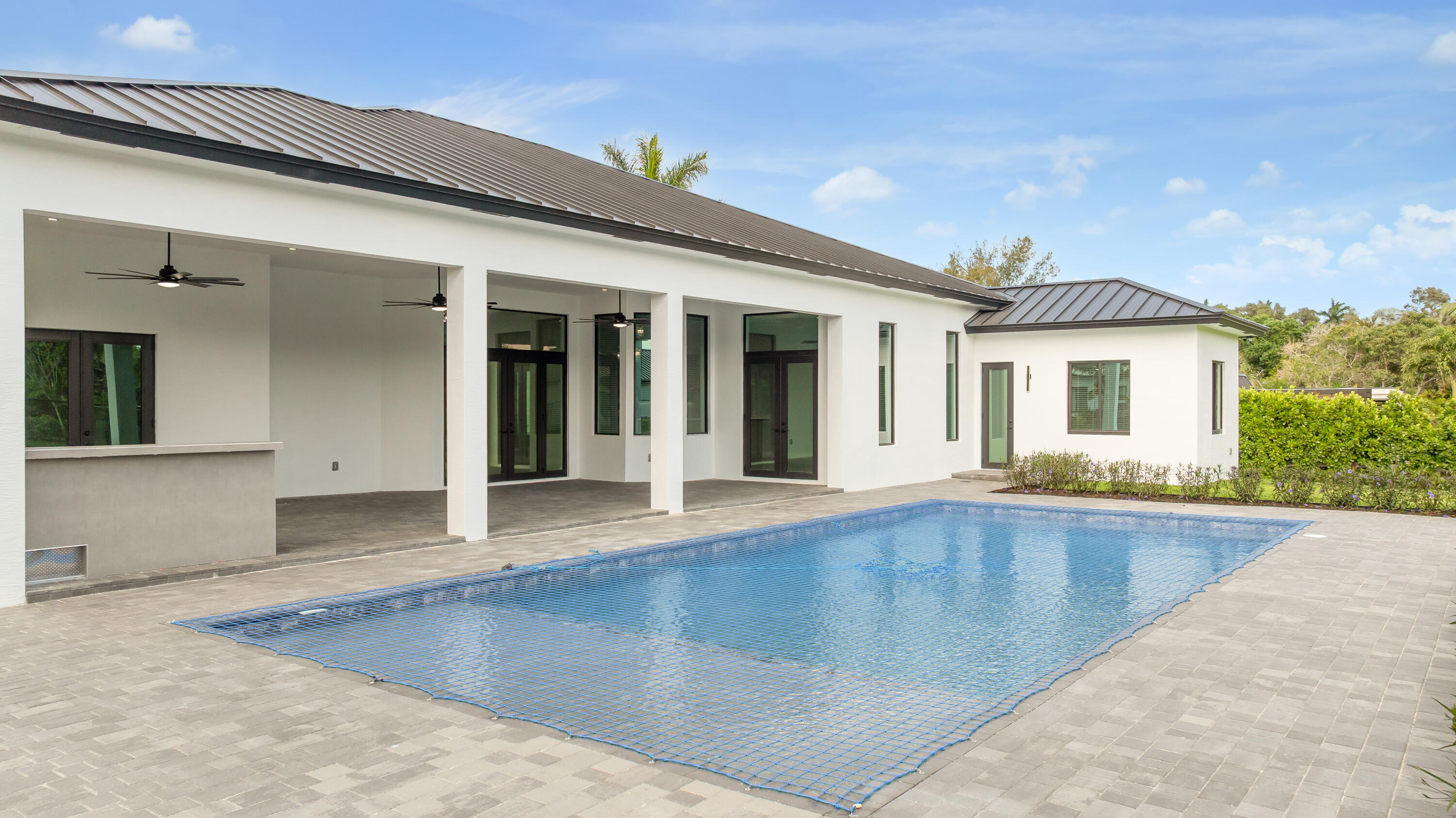 DAVIE FARMETTES - Residential