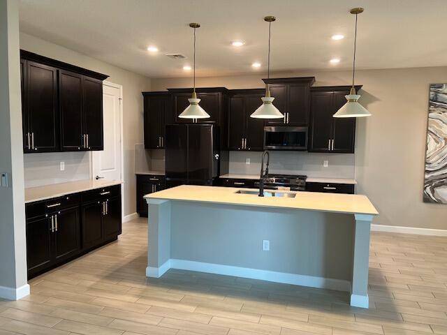 19419 Broad Shore Walk