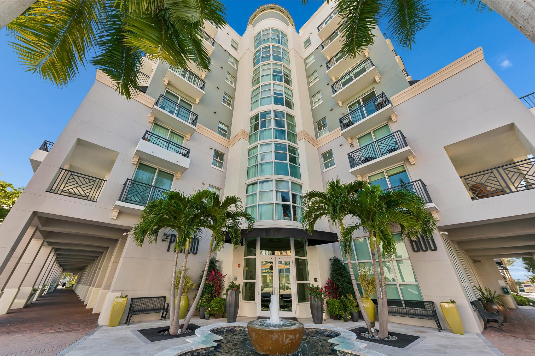 PRADO CONDO - Residential