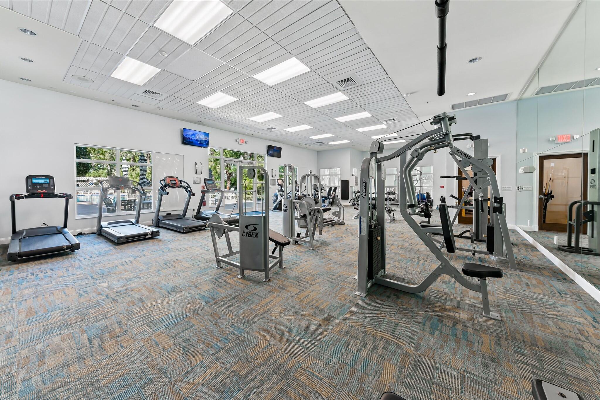 PRADO CONDO - Residential