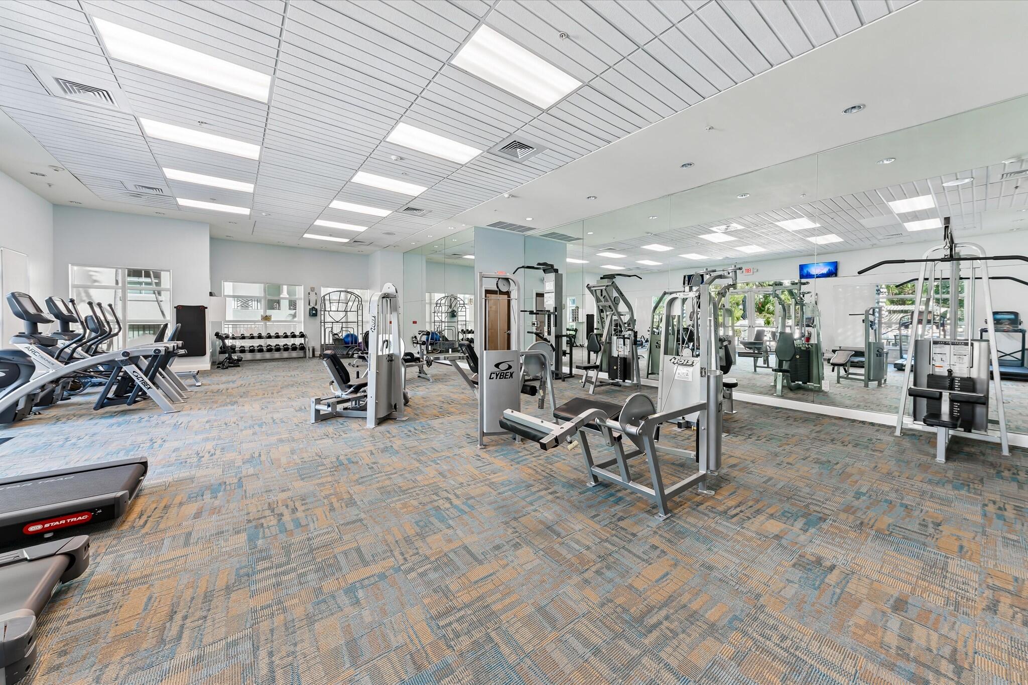 PRADO CONDO - Residential