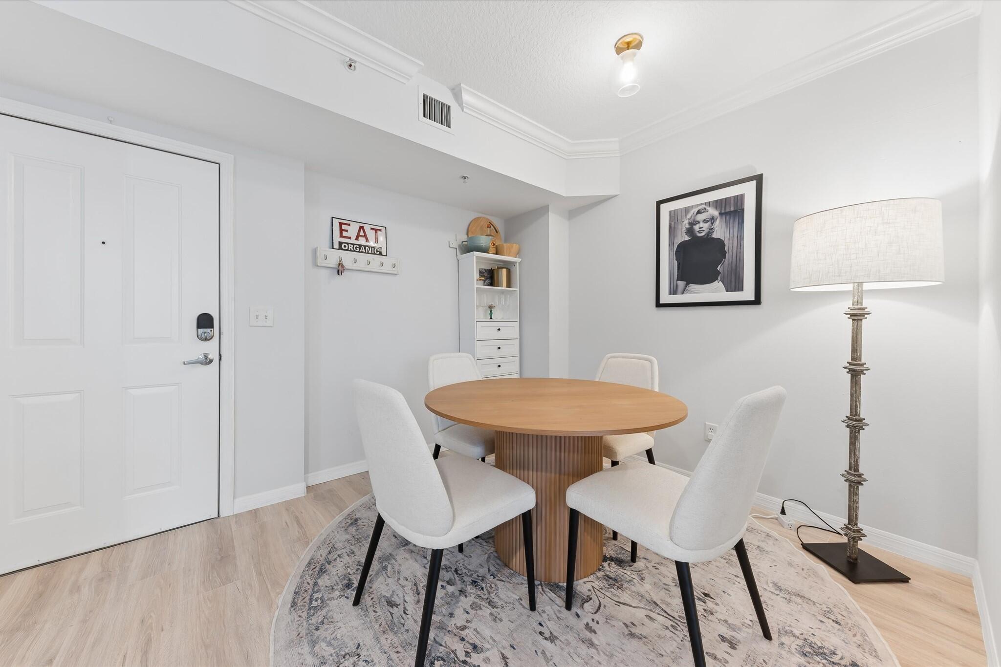 600 S Dixie Highway Highway 239