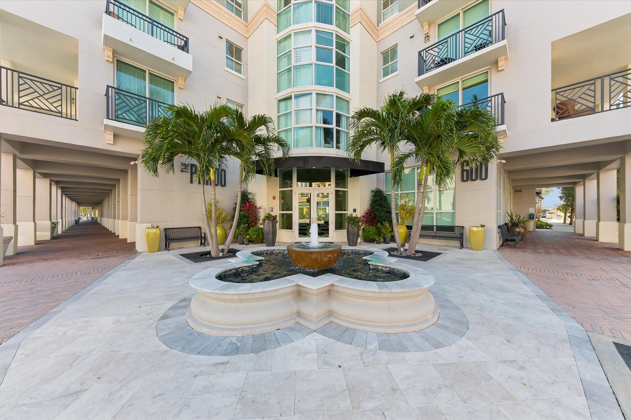 PRADO CONDO - Residential