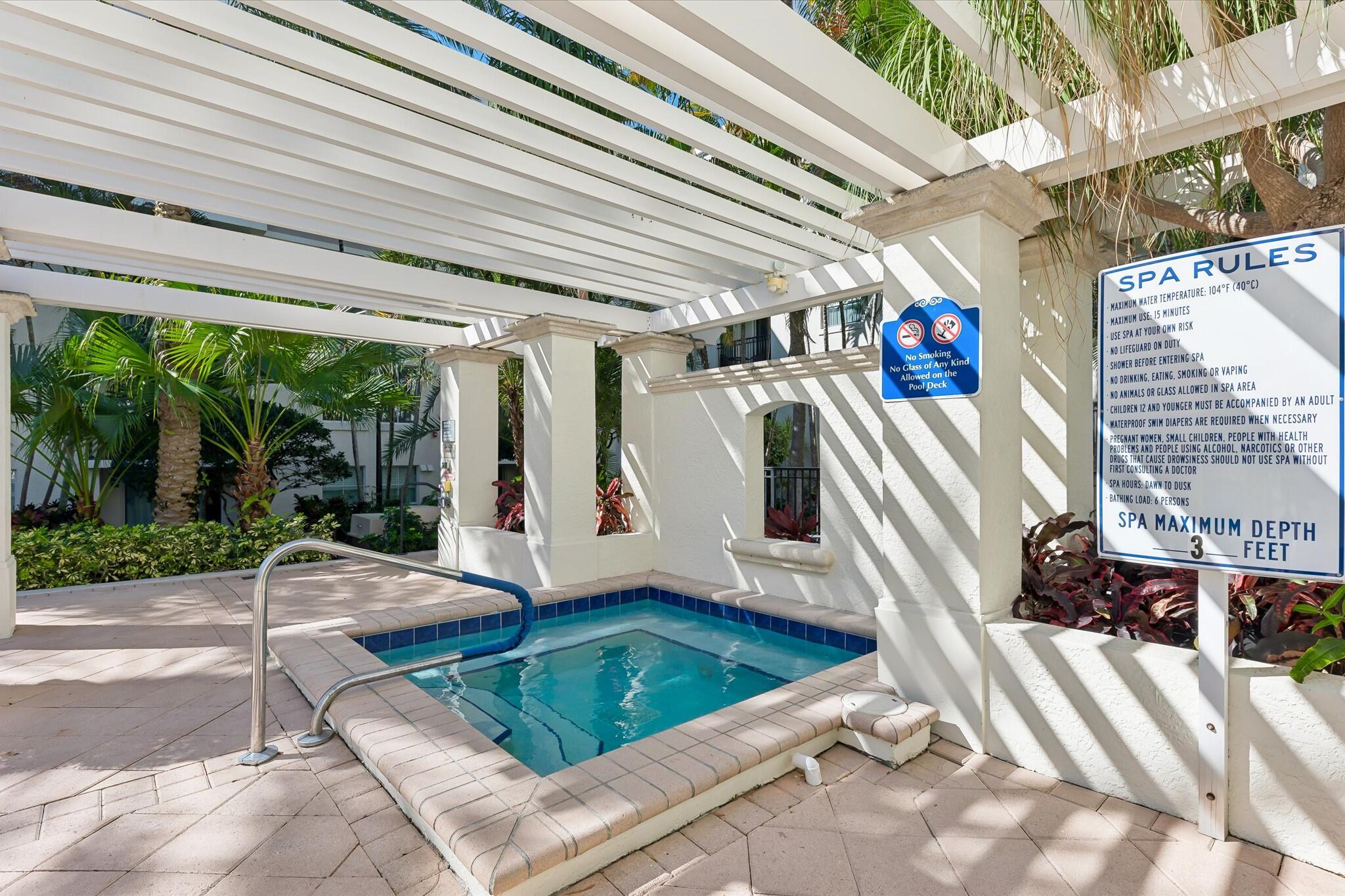 PRADO CONDO - Residential