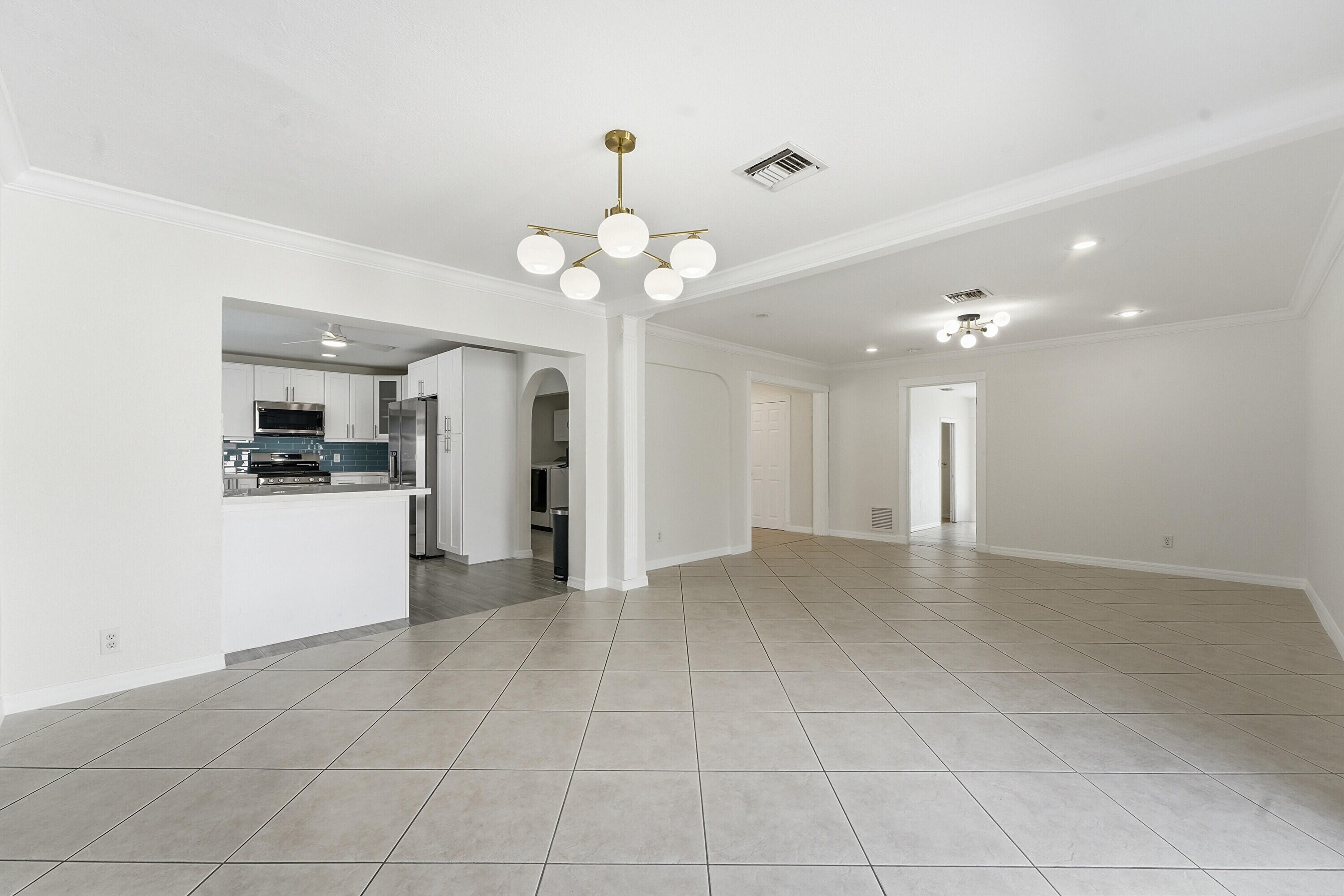 CORAL RIDGE ISLES - Residential Lease