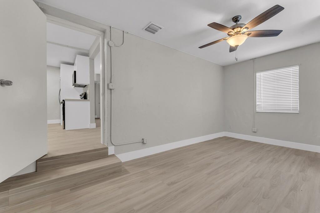 LAUDERDALE MANORS AMD PLAT - Residential