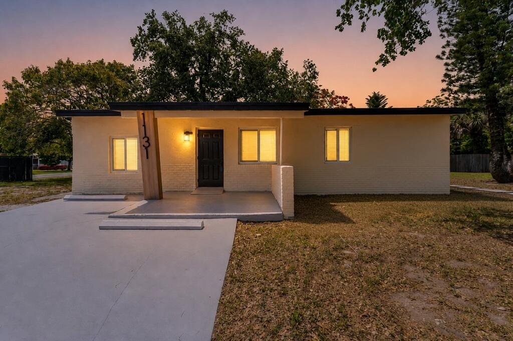 LAUDERDALE MANORS AMD PLAT - Residential