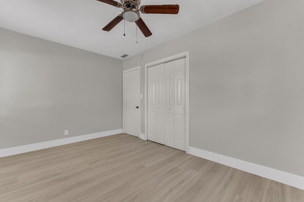 LAUDERDALE MANORS AMD PLAT - Residential