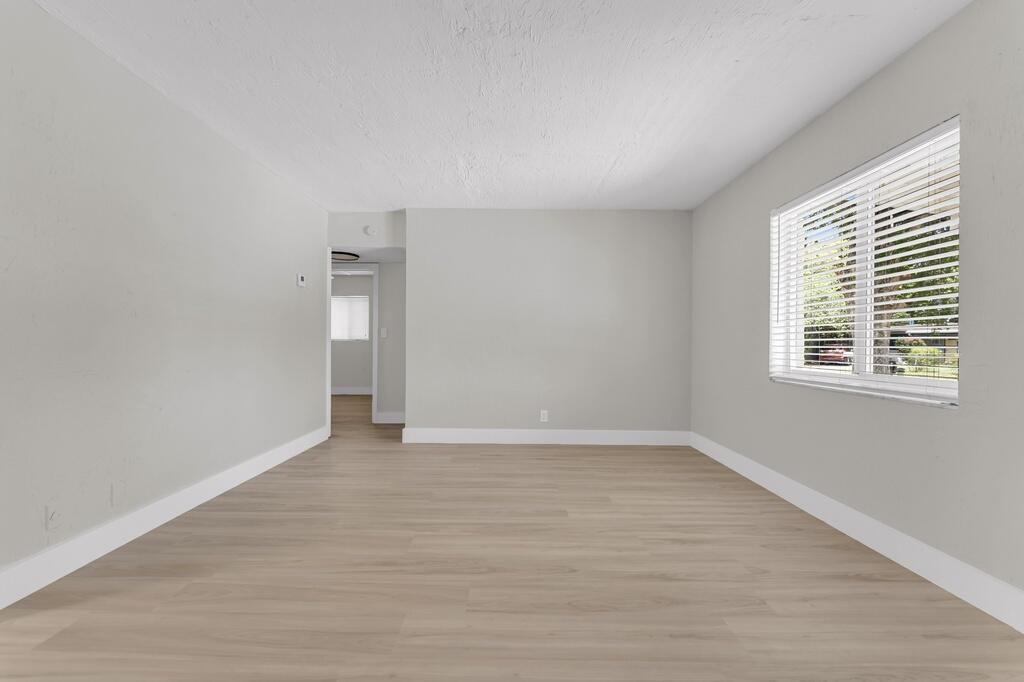 LAUDERDALE MANORS AMD PLAT - Residential