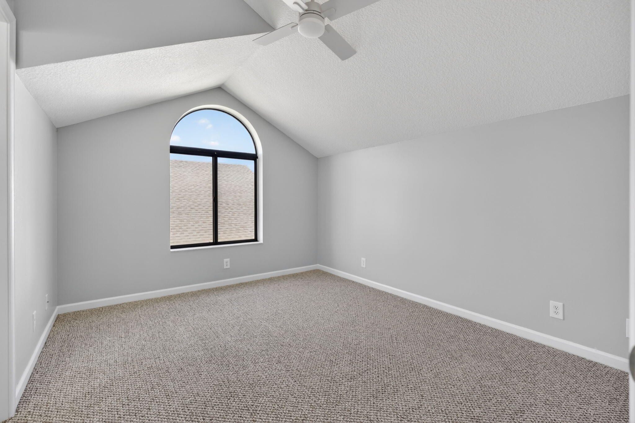 NORTH PALM BEACH HEIGHTS - Residential