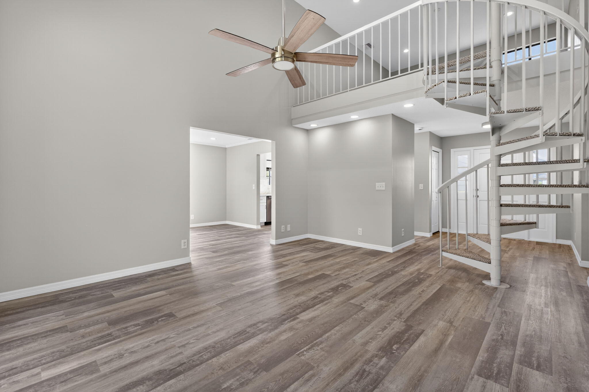 NORTH PALM BEACH HEIGHTS - Residential