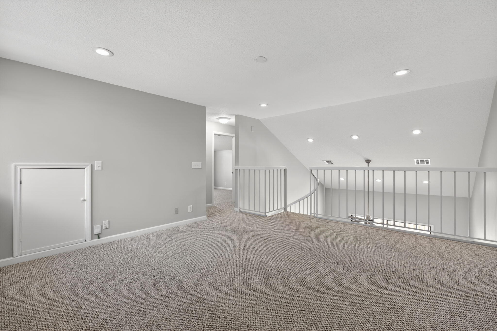 NORTH PALM BEACH HEIGHTS - Residential