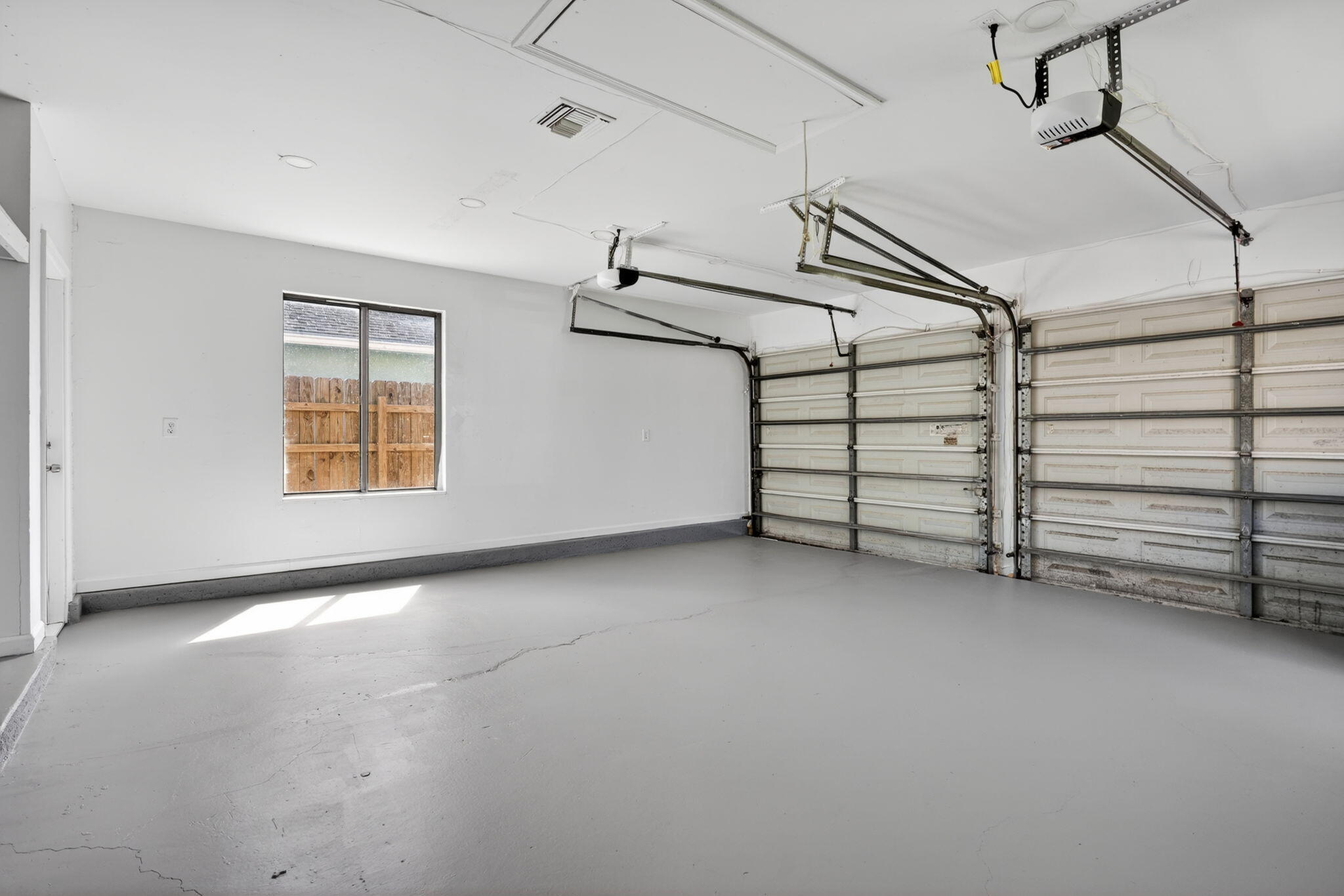 NORTH PALM BEACH HEIGHTS - Residential