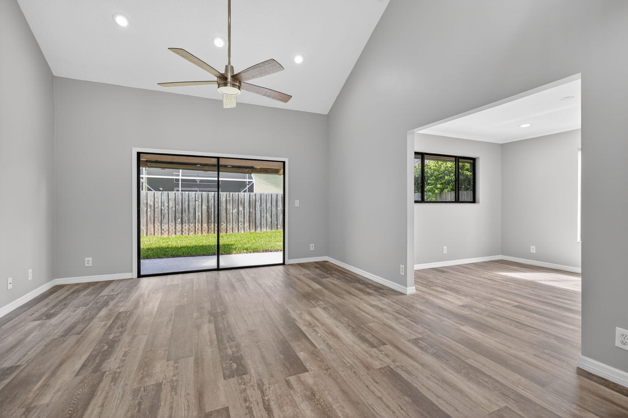 NORTH PALM BEACH HEIGHTS - Residential