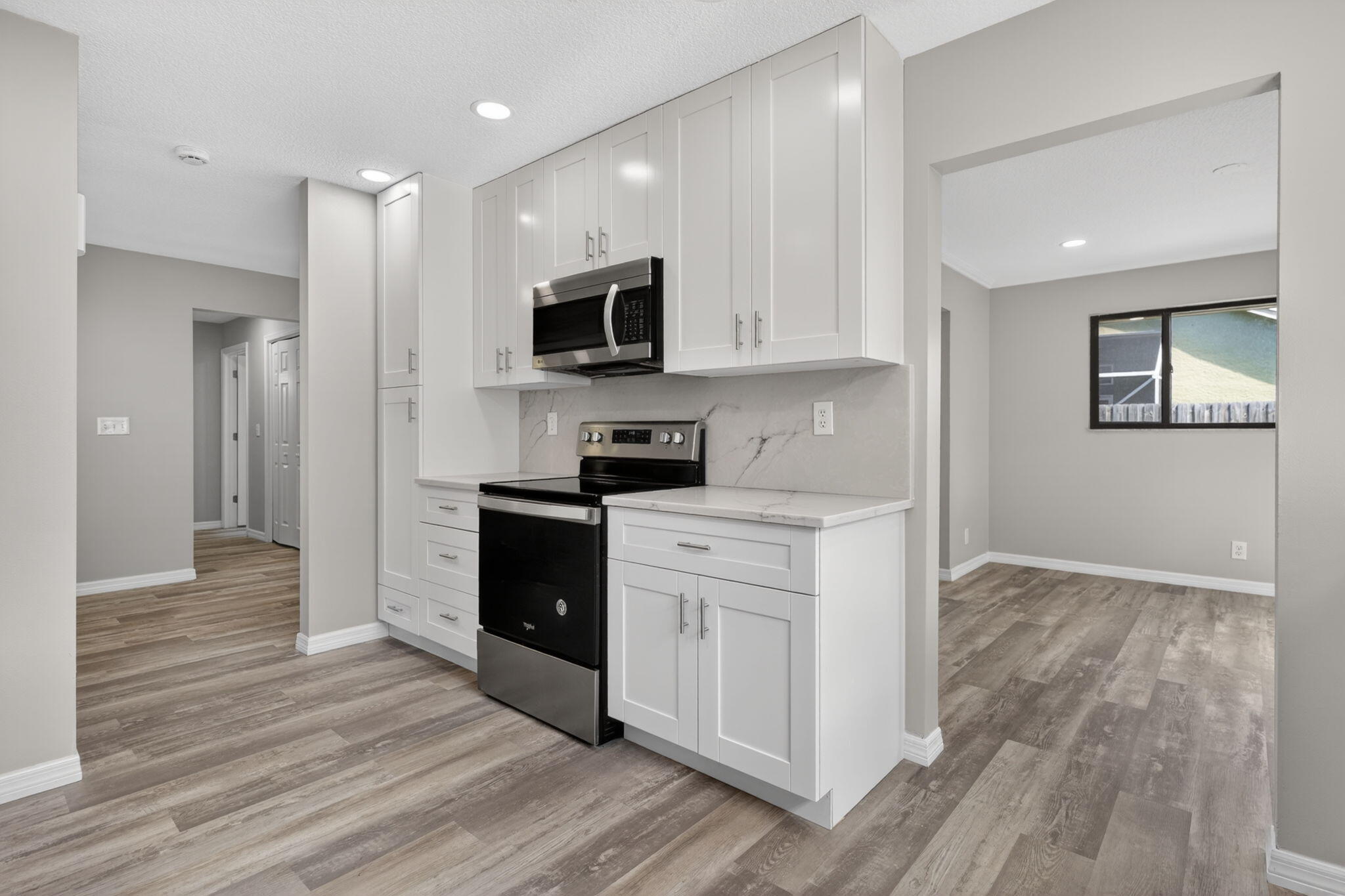 NORTH PALM BEACH HEIGHTS - Residential