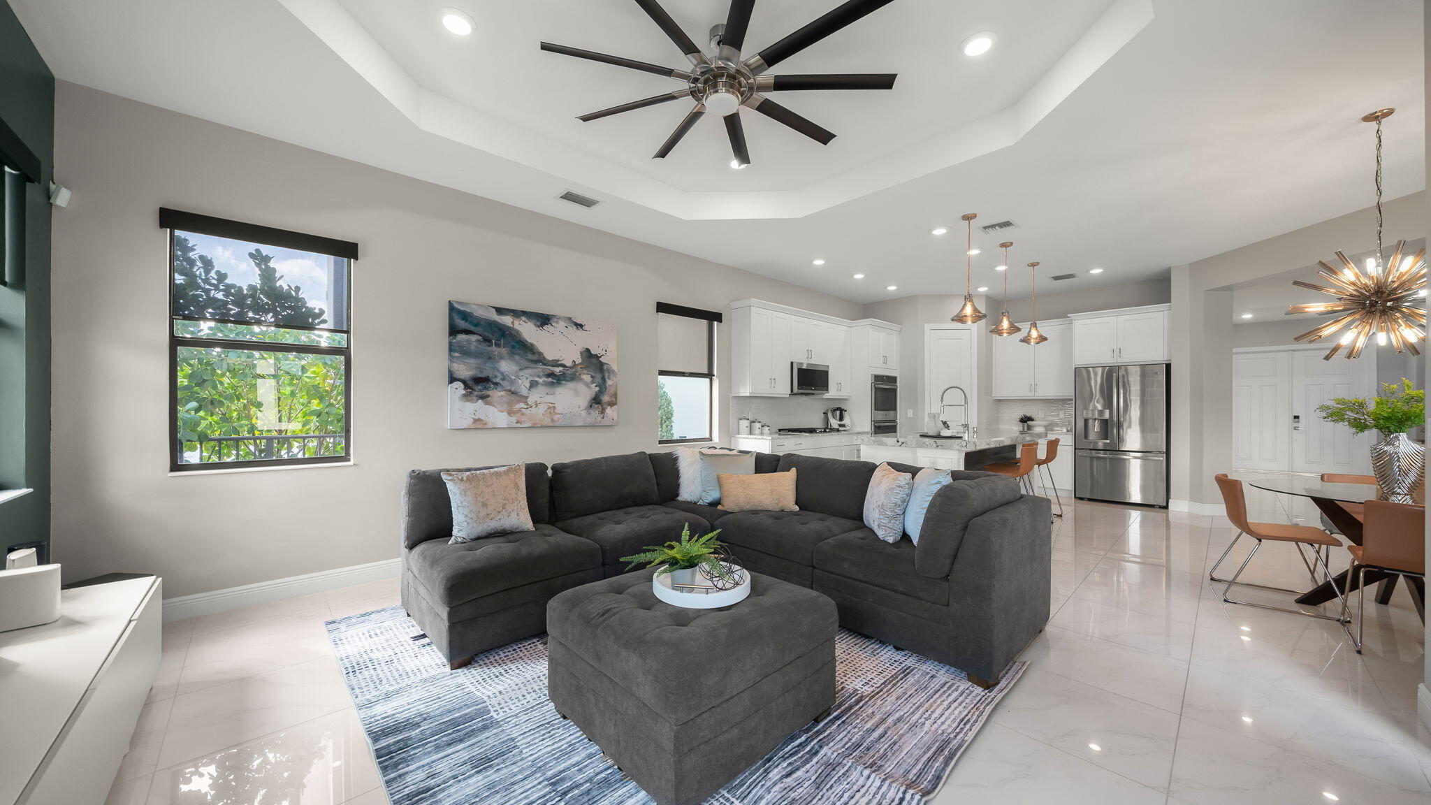 PARKLAND BAY - Residential