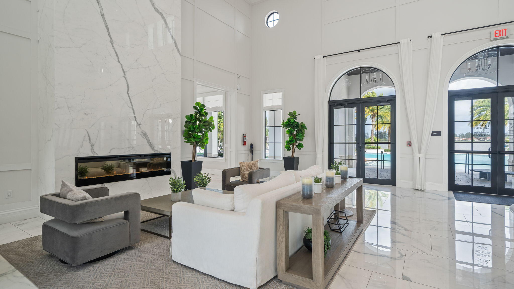 PARKLAND BAY - Residential