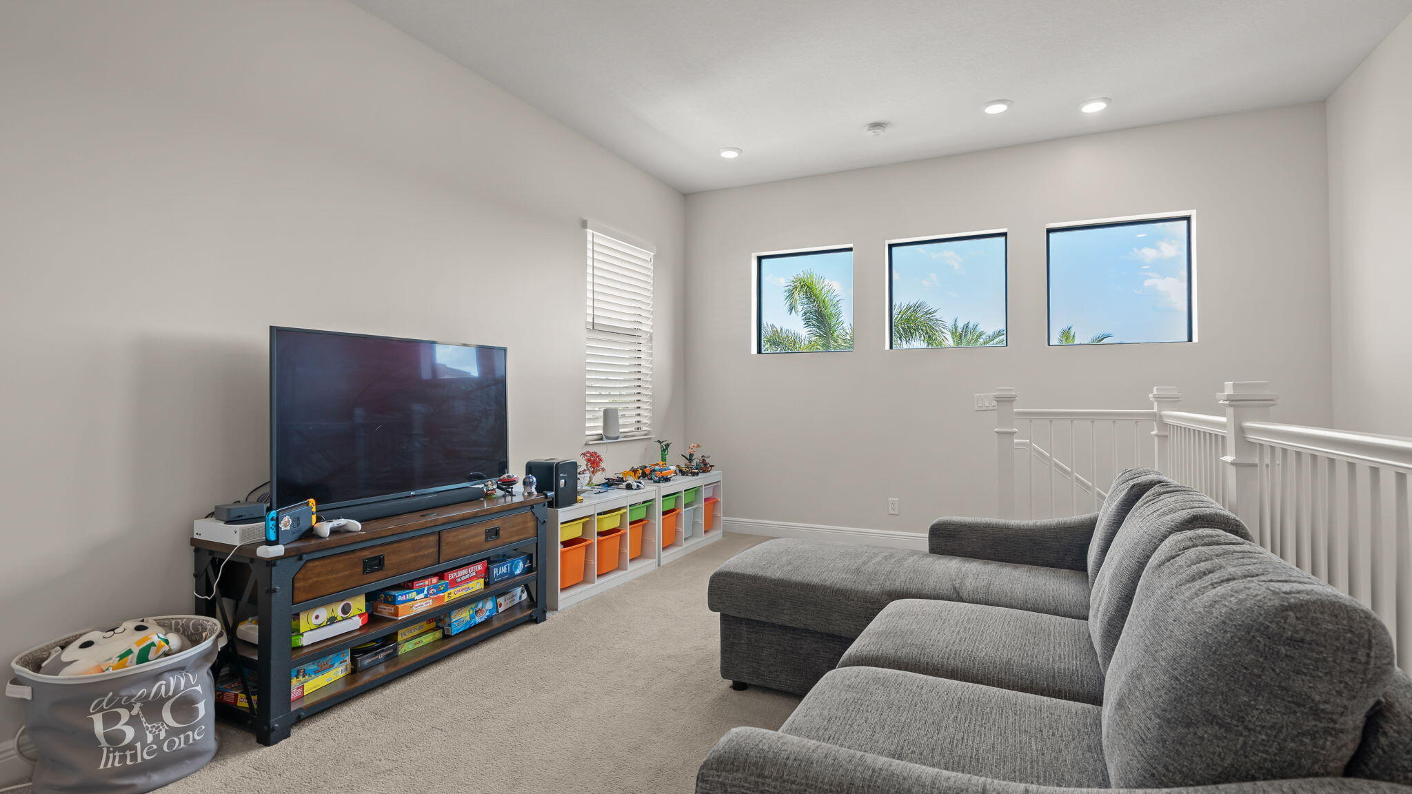 PARKLAND BAY - Residential