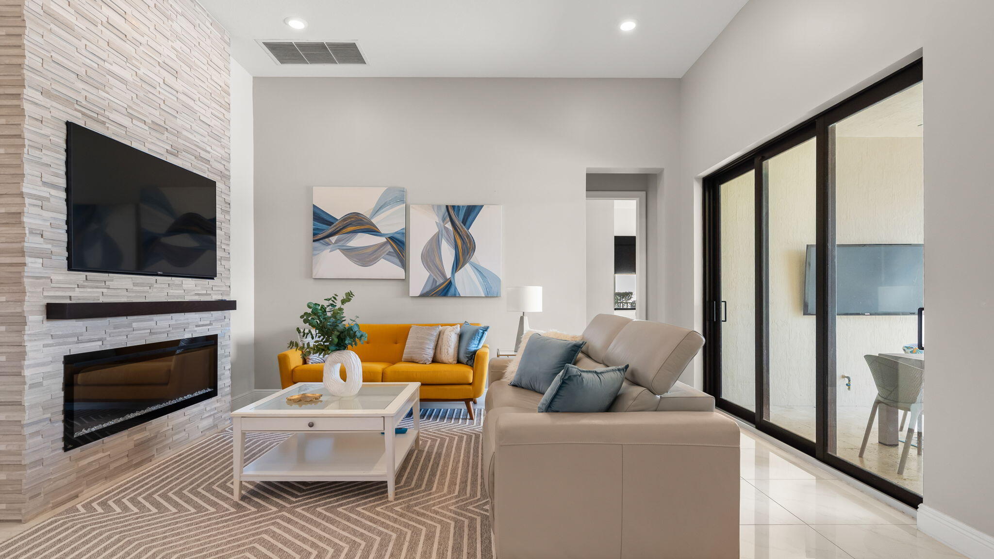 PARKLAND BAY - Residential