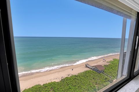 A home in Jensen Beach