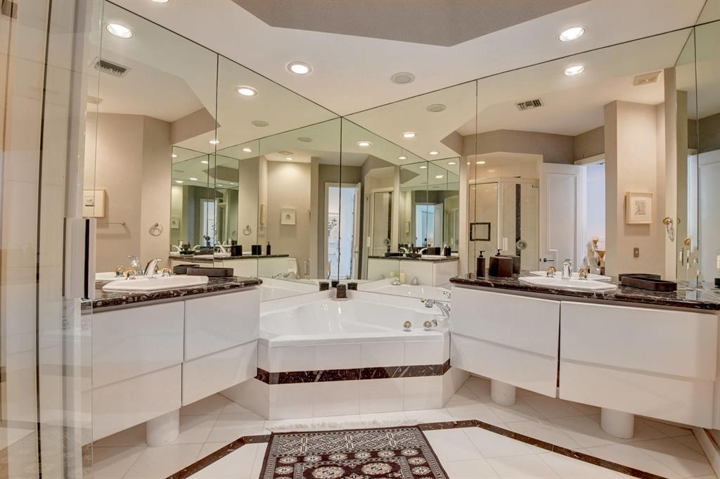 ST ANDREWS COUNTRY CLUB - Residential