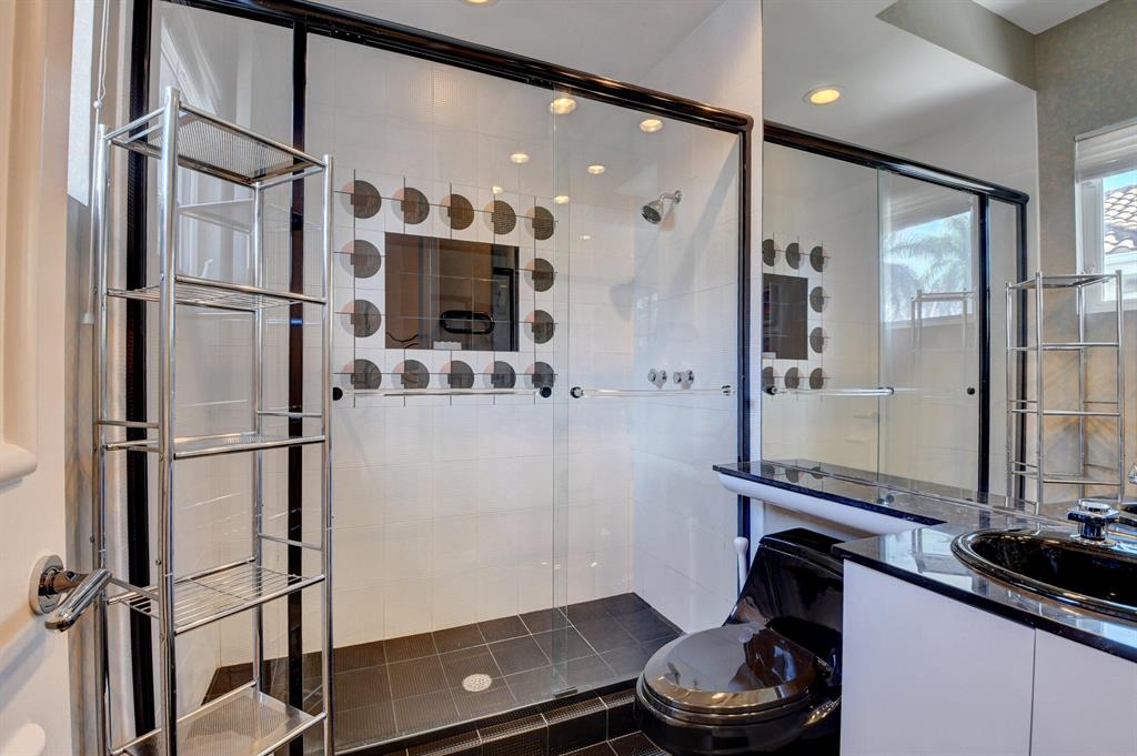 ST ANDREWS COUNTRY CLUB - Residential