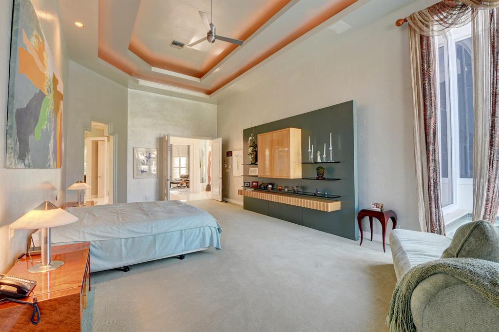 ST ANDREWS COUNTRY CLUB - Residential