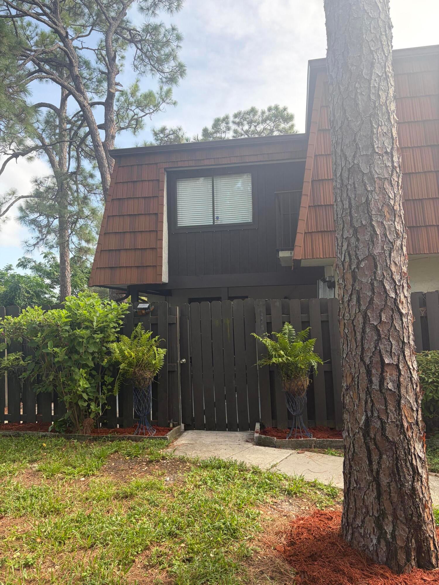 Properties 2200 White Pine Circle B