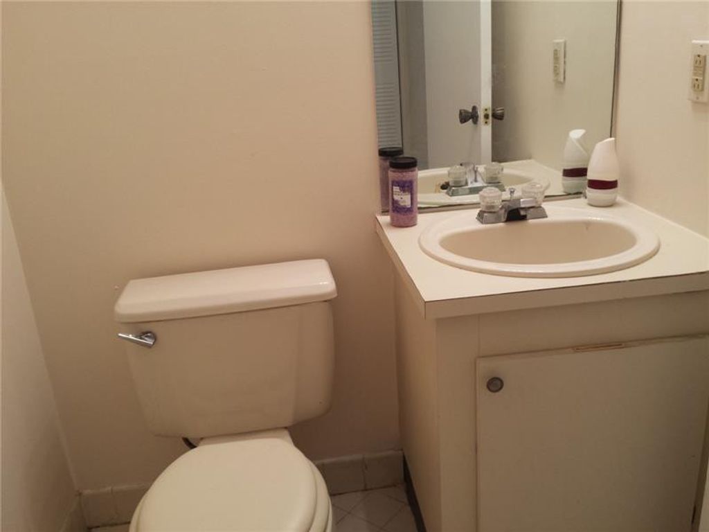 Photo of 1437 Sussex Dr #1437, North Lauderdale, FL 33068 (MLS # F10449991)