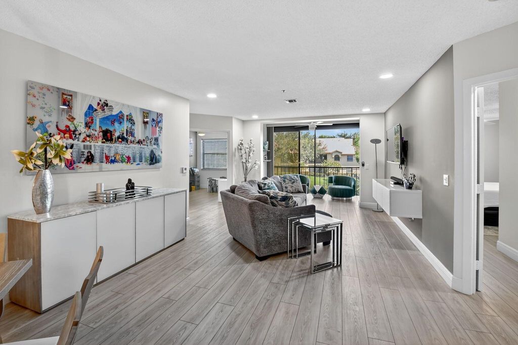 Photo of 5099 Splendido Court #J, Boynton Beach, FL 33437 (MLS # R11118769)