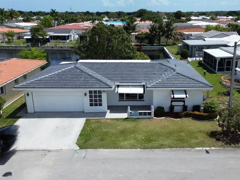 5804 NW 87th Ter, Tamarac, FL MLS: F10473382