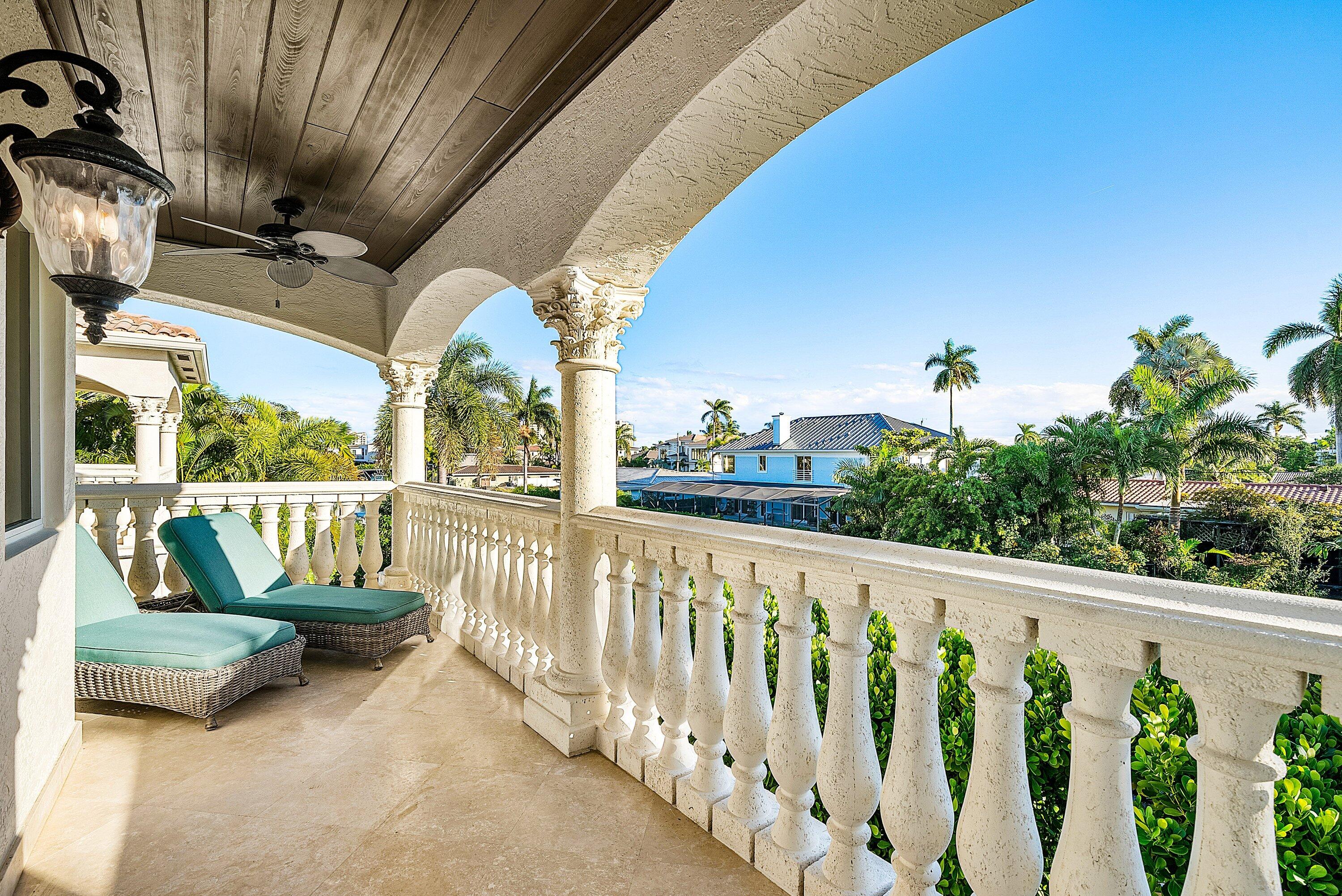 BOCA HARBOUR - Residential