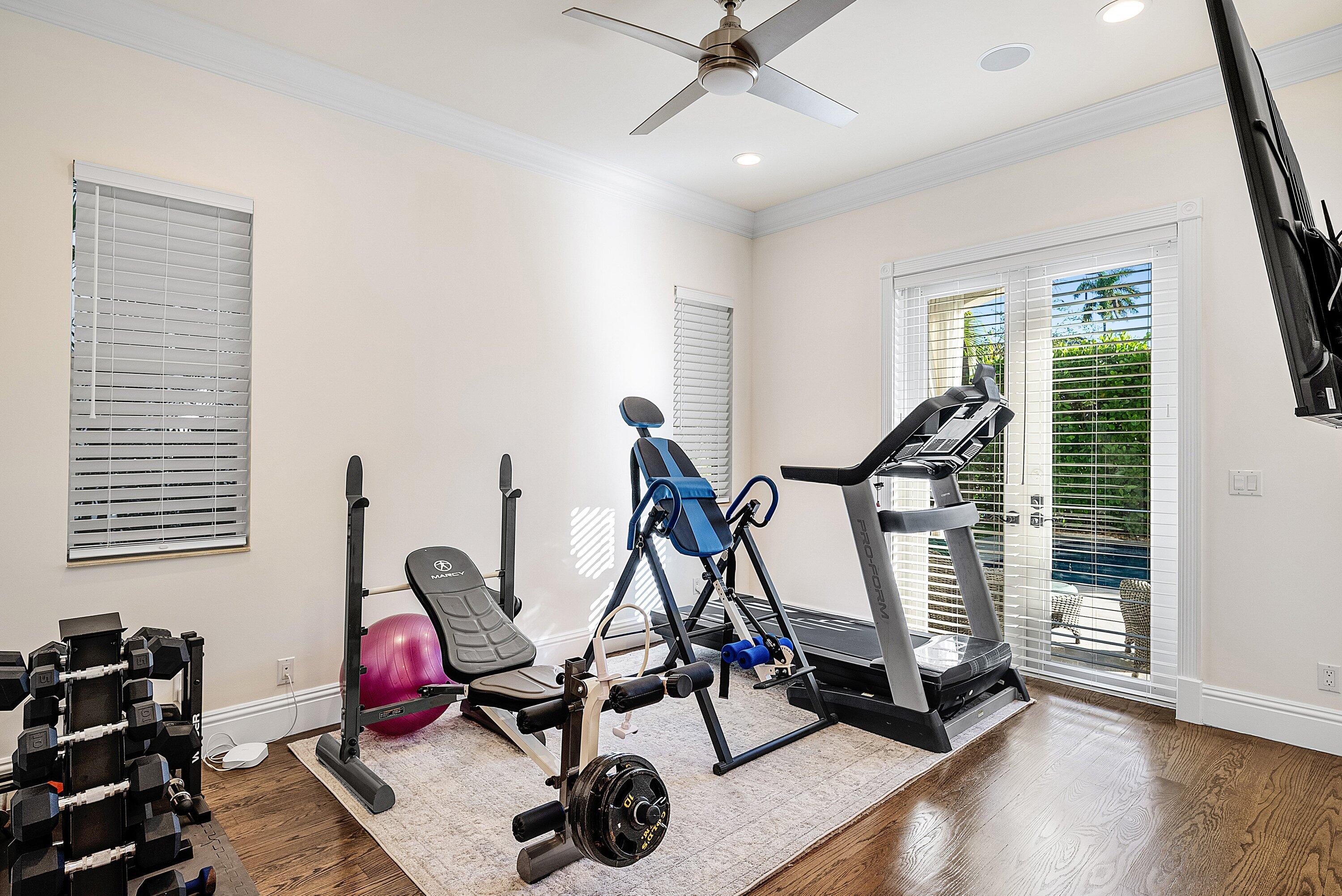 BOCA HARBOUR - Residential