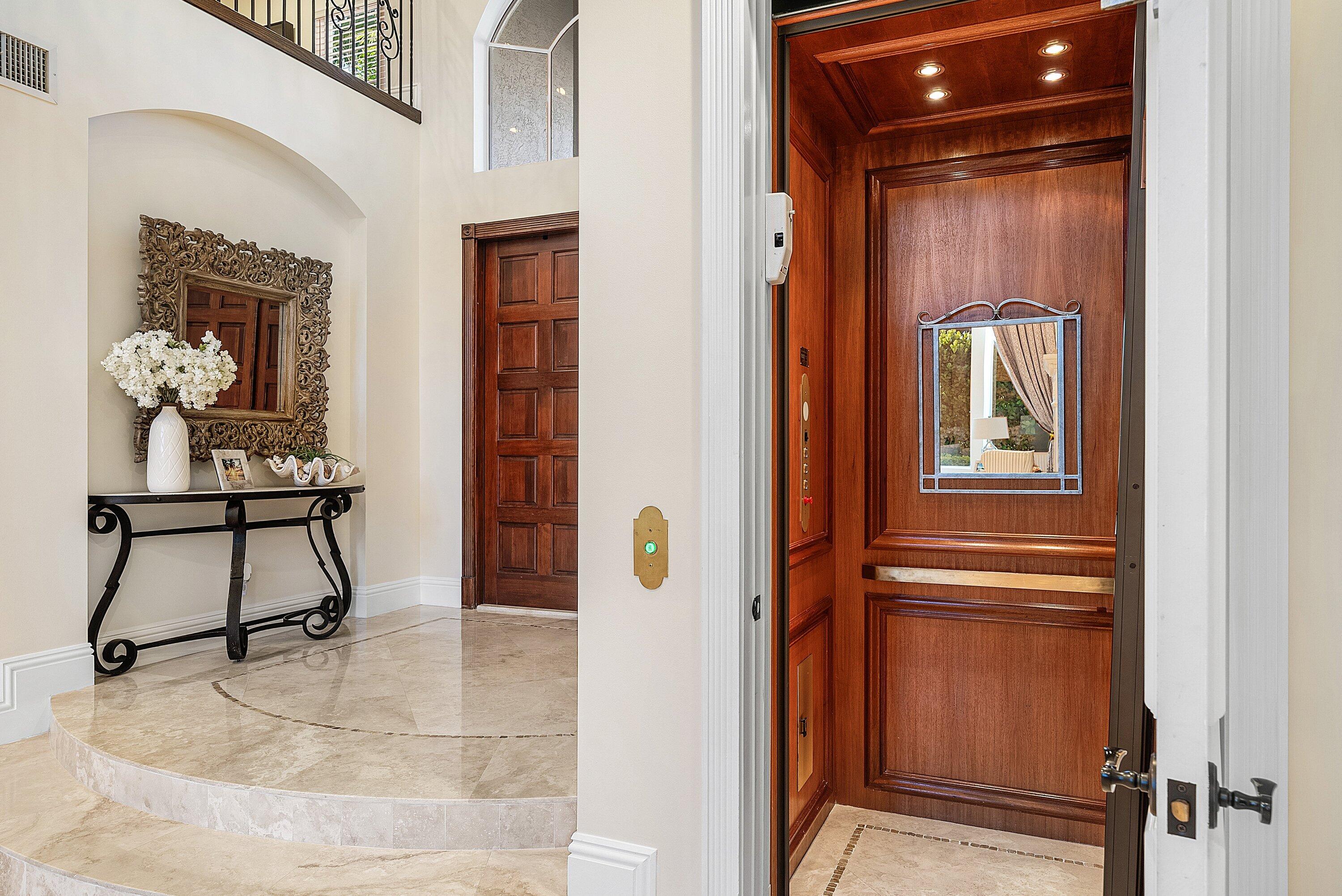 BOCA HARBOUR - Residential