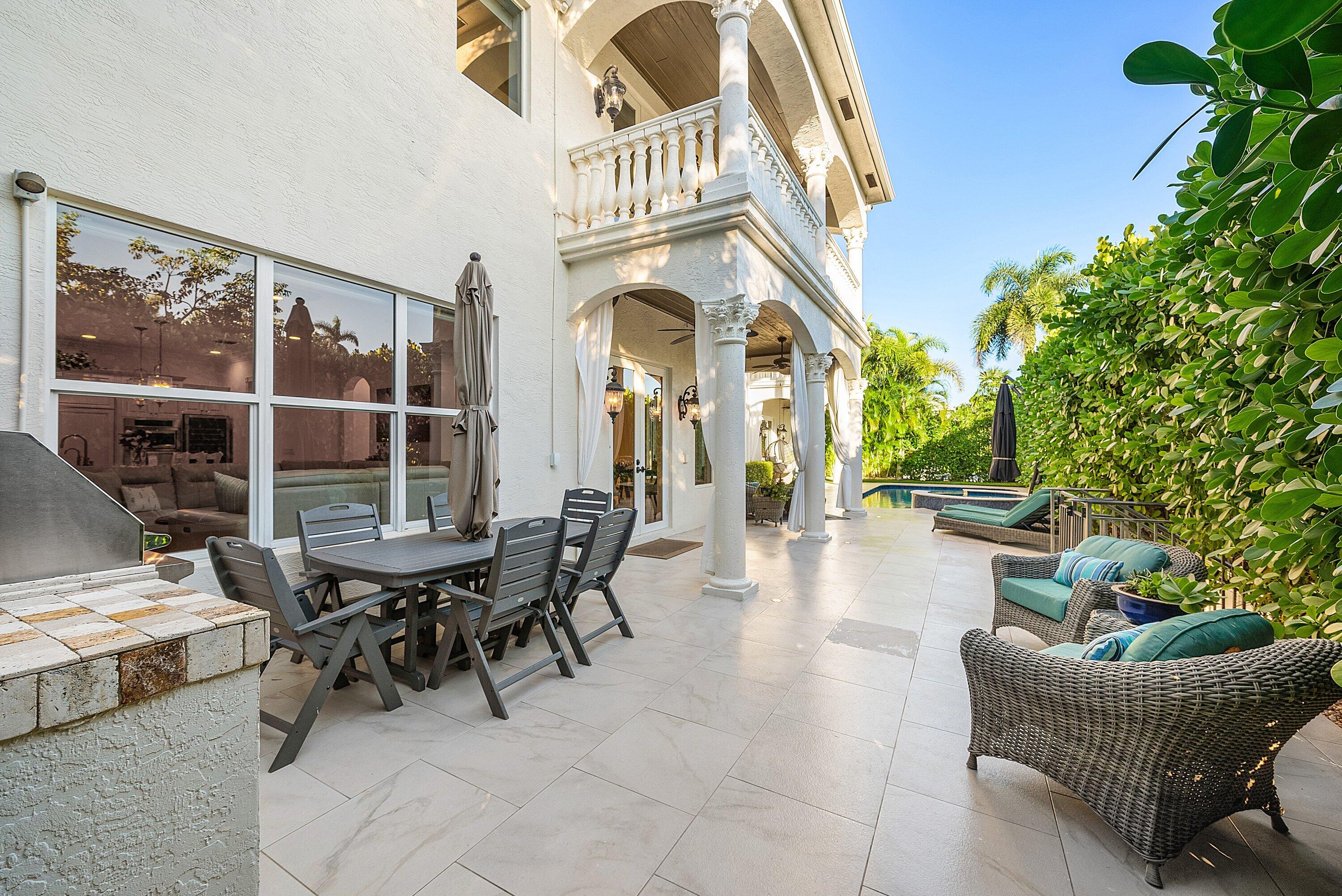 BOCA HARBOUR - Residential