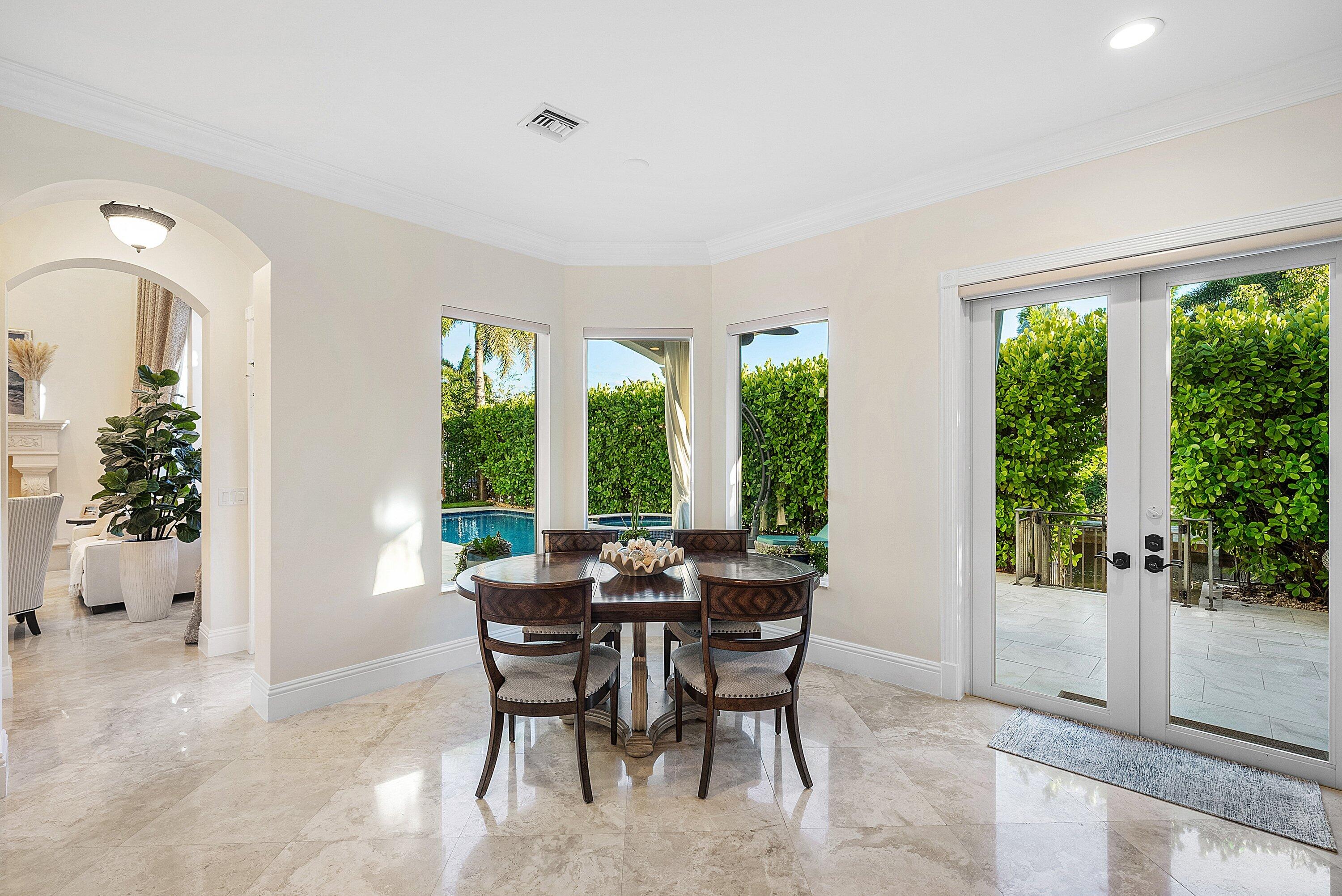 BOCA HARBOUR - Residential