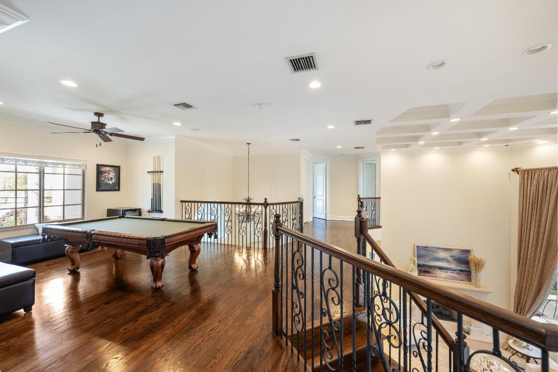 BOCA HARBOUR - Residential