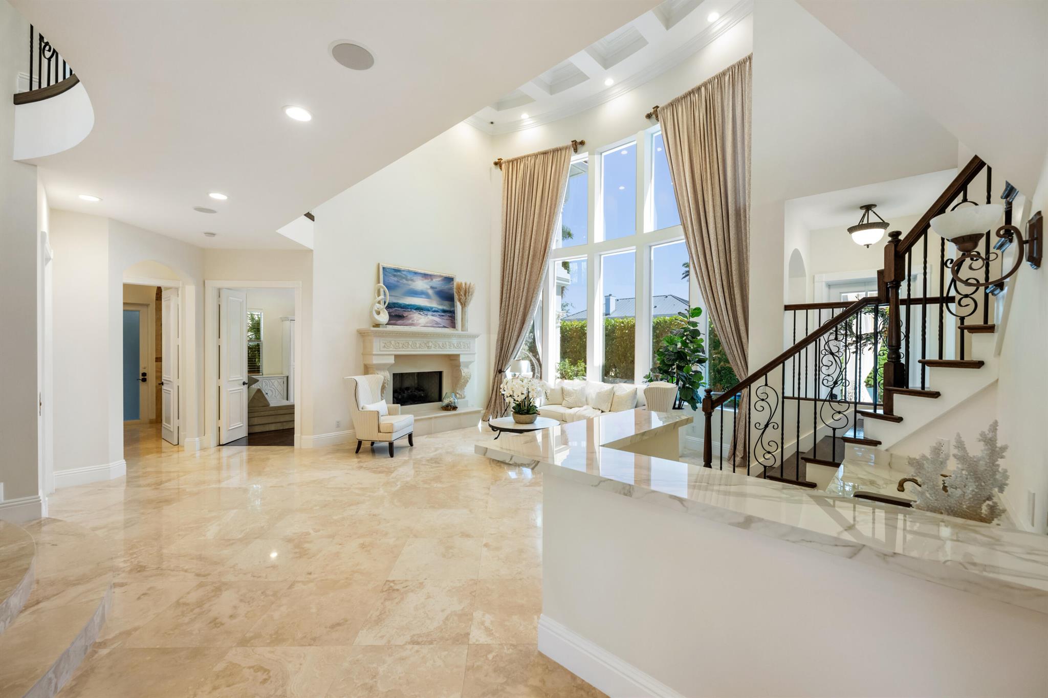 BOCA HARBOUR - Residential